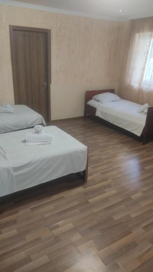 Cozy Apartment In The Centre Of Кутаиси Экстерьер фото